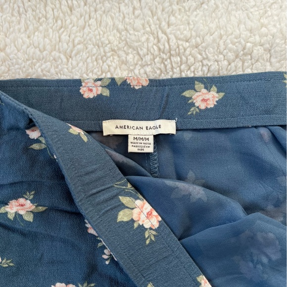 American Eagle Floral Skirt - Picture 4 of 8